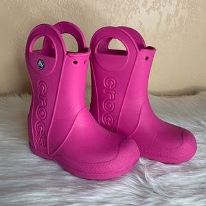 Crocs Handle It Rain Boots In Fuchsia Size 11